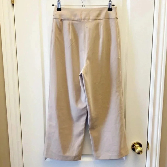Dynamite High Rise Wide Leg Cropped Trouser Pants Tan Beige  XS NWT - Picture 4 of 15